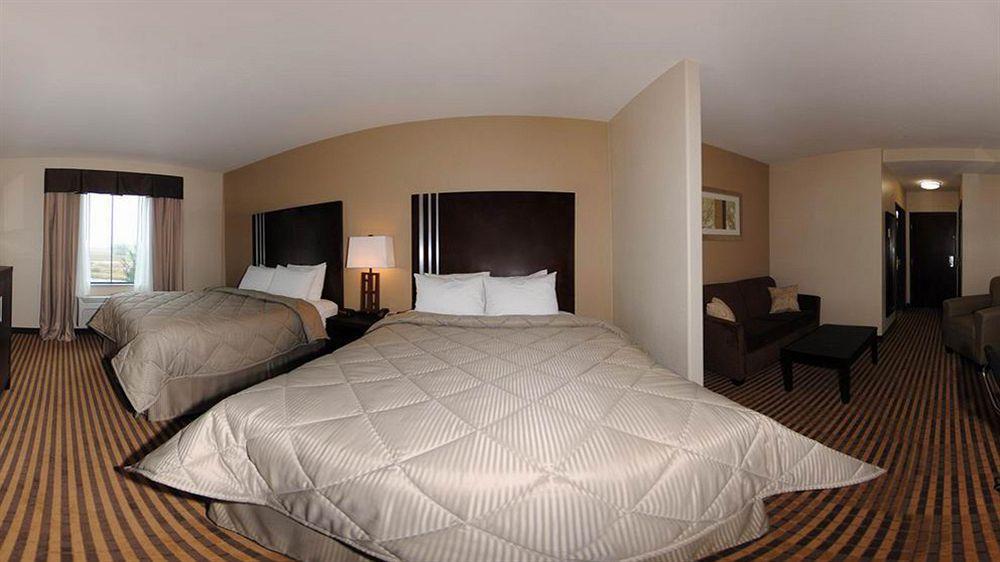 Navasota Comfort Inn & Suites מראה חיצוני תמונה