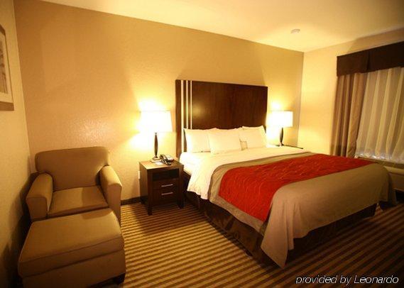 Navasota Comfort Inn & Suites מראה חיצוני תמונה