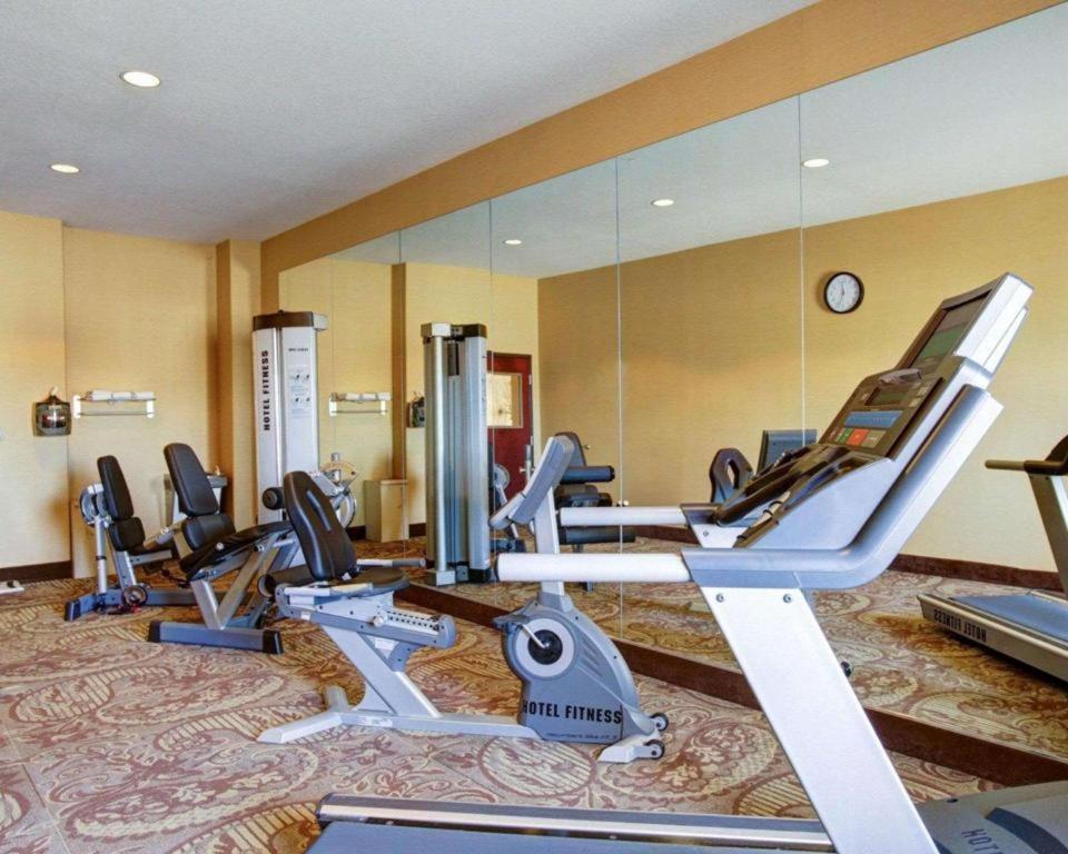 Navasota Comfort Inn & Suites מראה חיצוני תמונה