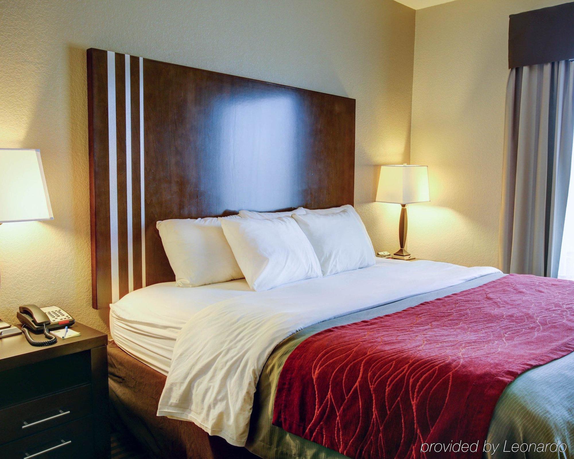 Navasota Comfort Inn & Suites מראה חיצוני תמונה