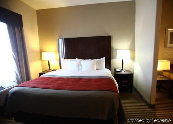 Navasota Comfort Inn & Suites מראה חיצוני תמונה